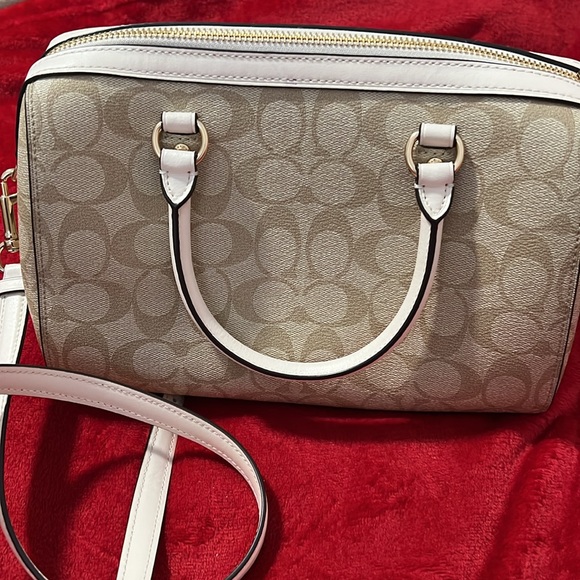 Authentic Coach bag - Picture 3 of 7